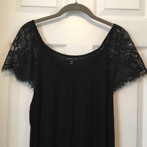 LANE BRYANT Lace sleeve swing tee 18/20 Black